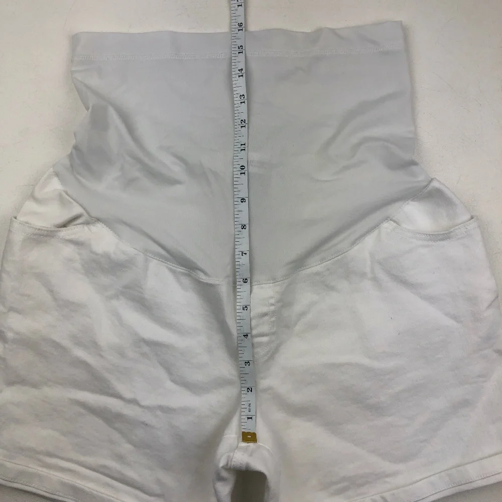 Liz Lange Maternity Jean Shorts - Picture 4 of 8